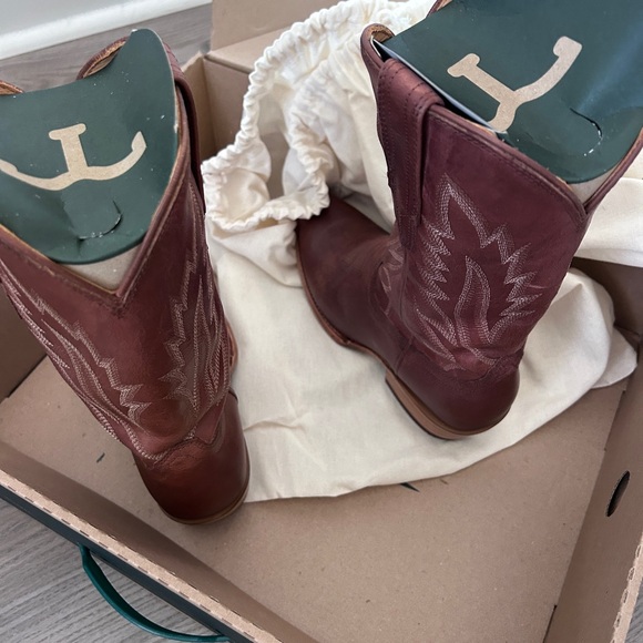 NIB Tecovas Jamie II Chestnut Leather Cowboy Boots with stitching - Picture 4 of 15